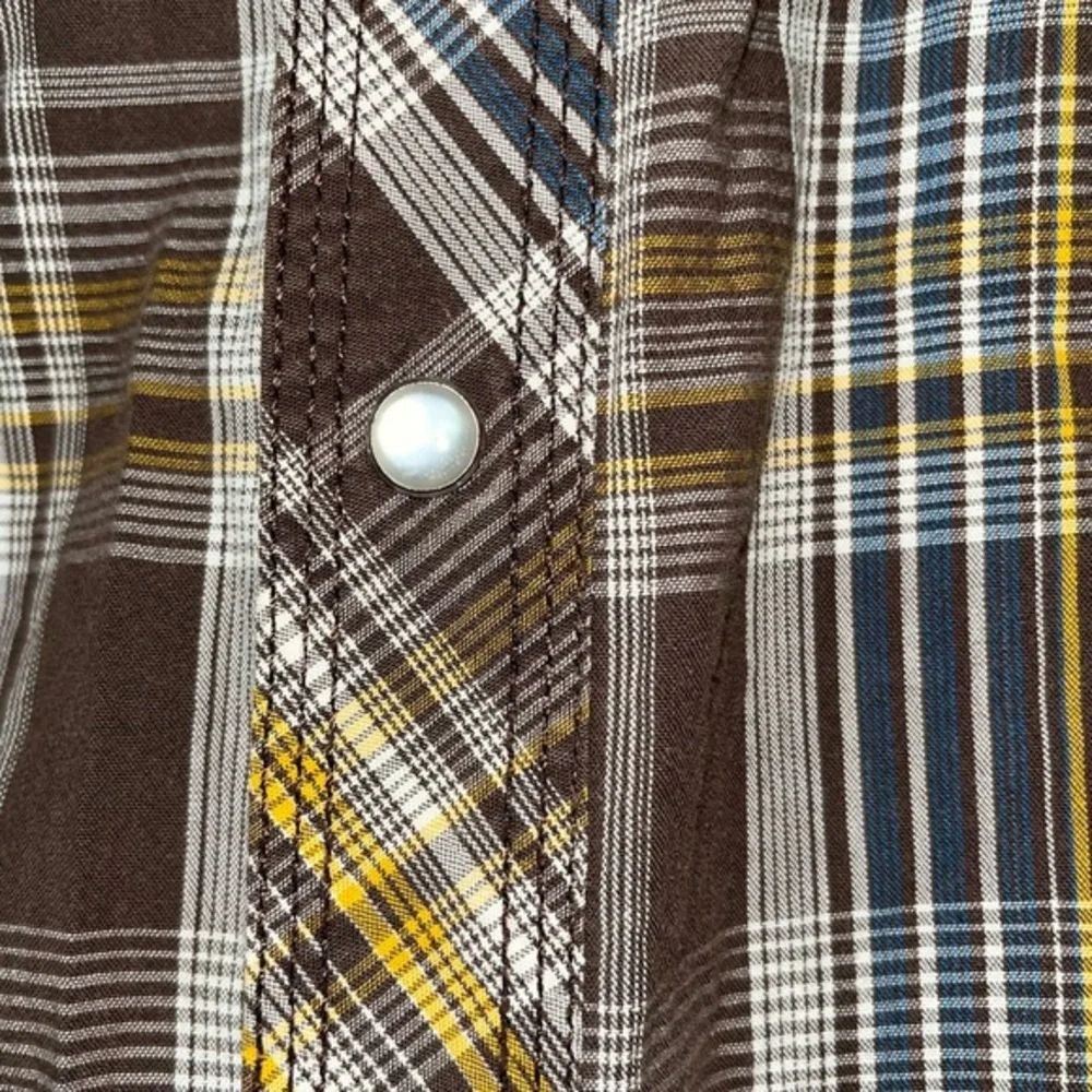 True Religion Made in USA Cotton‎ Short Sleeve Pearl Snap Plaid Shirt